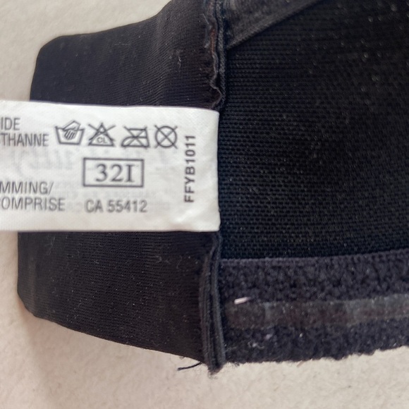 fit Fully Yours l Black Strapless Bra - Picture 7 of 7